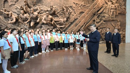 一见·三对关键词，读懂历史坐标前的凝望