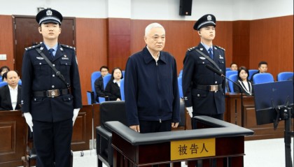 三宗罪，涉案2.45亿的刘捍东受审