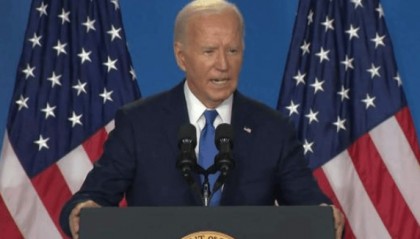 三大消息：中国预感大事不妙！拜登还是出手了；第三方导弹突然升空