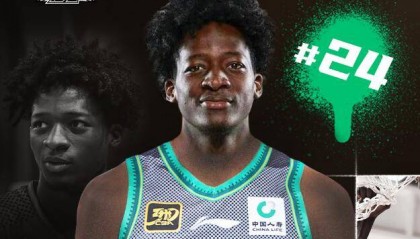 CBA首秀！图雷暴扣+大帽 辽宁终迎完全体阵容