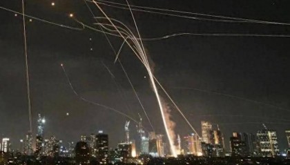 伊朗至少被摧毁20台发射车？网友：我们的地下核长城还安全吗？