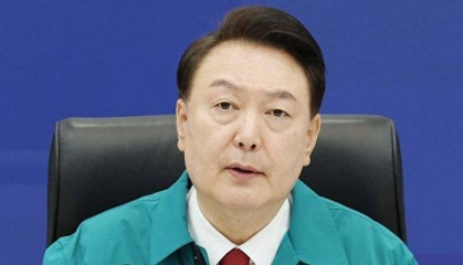 韩国政坛轰动！尹锡悦拒逮捕，军方站台，公调处能否一网打尽？