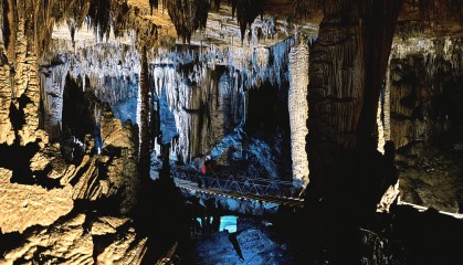 国庆中秋假期安龙接待游客35.76万人次