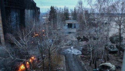 凌晨5点！基辅爆发一声巨响，泽连斯基紧闭双眼，该来的还是来了