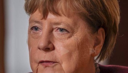 被问在中美之间选边站，默克尔：欧洲不总是与美国利益一致