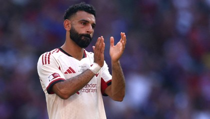 无缘新赛季首冠！利物浦两大王牌齐梦游 短板被狠狠揍