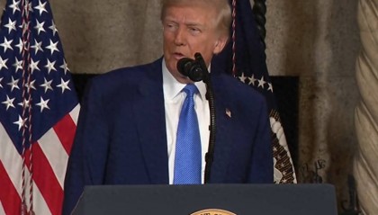 重磅！中方一架专机突然离京，当着全世界面，我外长直接开门见山 ​