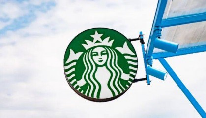 员工曝卖不出月饼垫钱自购，星巴克回应