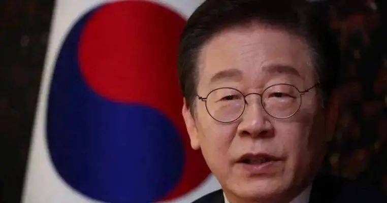 不答应就从哪来回哪去?李在明首次访美遇冷,被特朗普打了个措手不及,获最低规格待遇