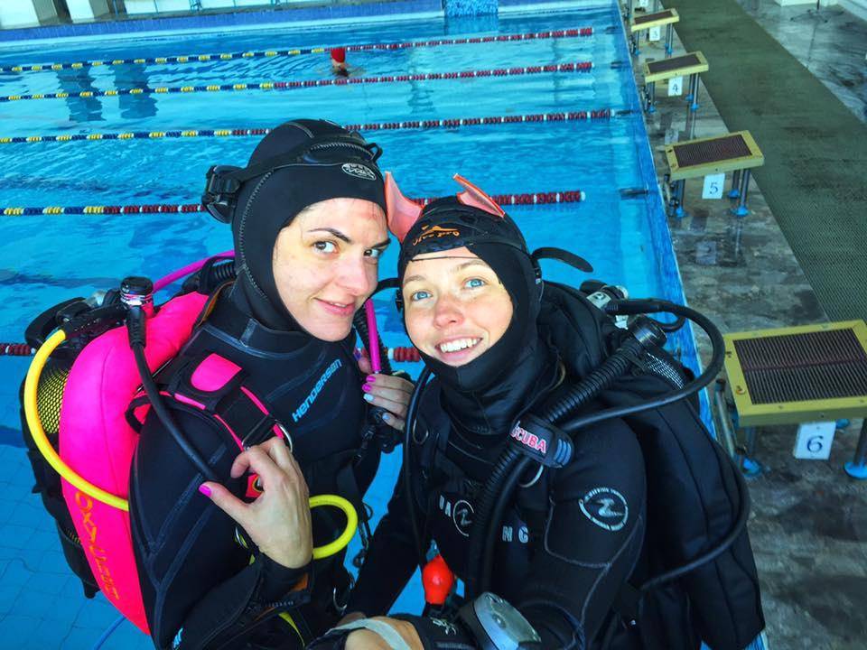 乌克兰女蛙人深潜80米,在北约家门口,炸了北溪管道,遭德国通缉