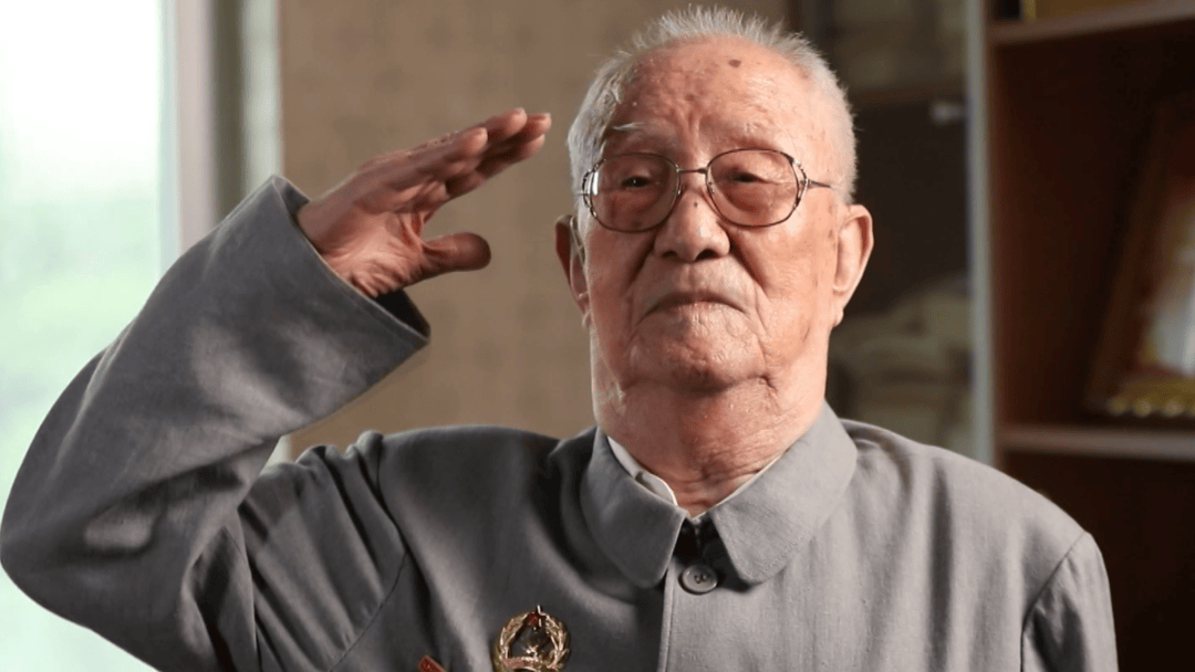 这6位与总书记握手的老战士是谁？