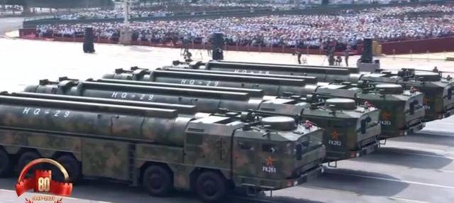 剑指苍穹！新“红旗”受阅，可对抗高超声速导弹