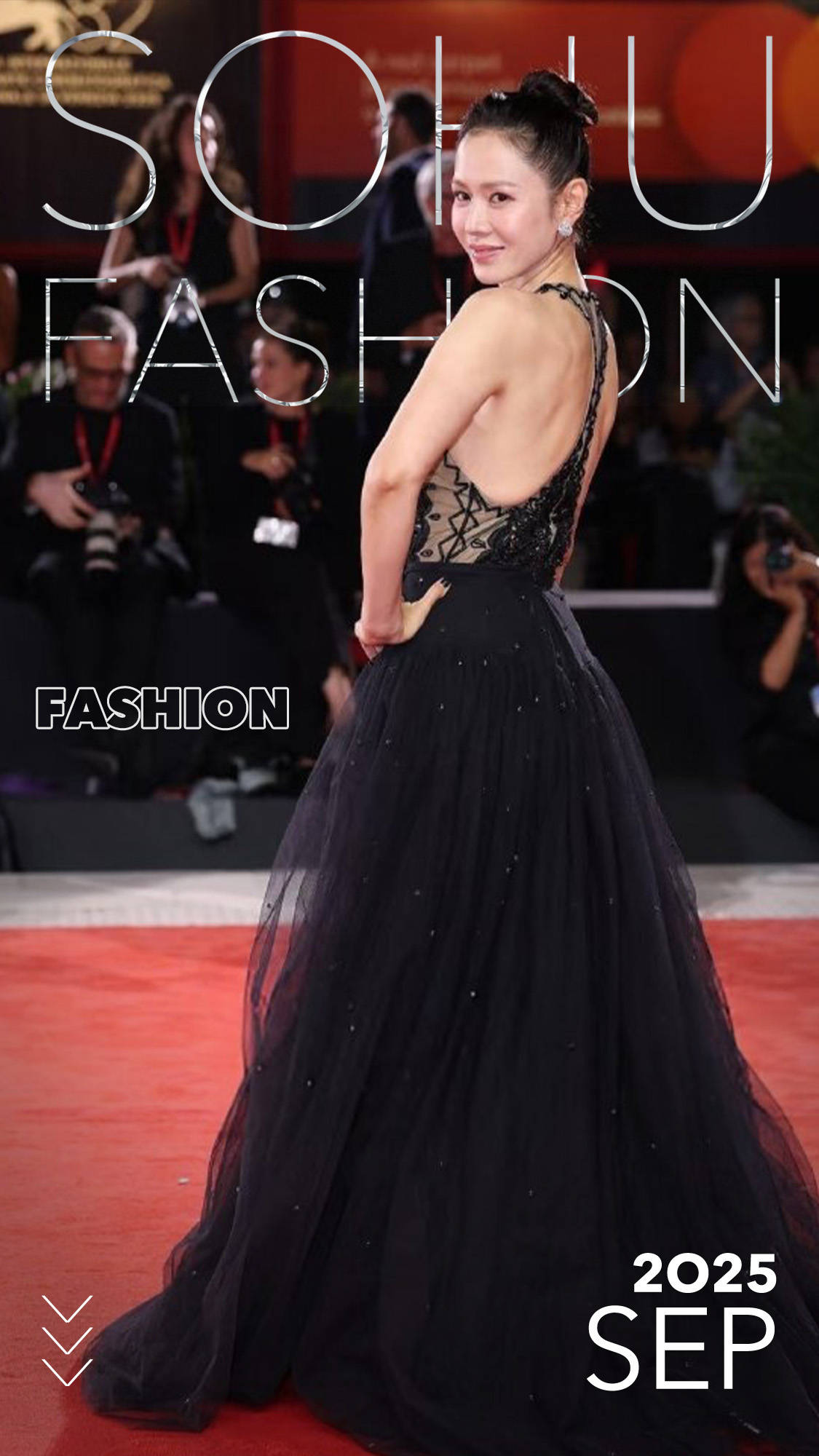 孙艺珍一席黑色露背裙惊艳威尼斯,全智贤一身LV飒爽又干练!