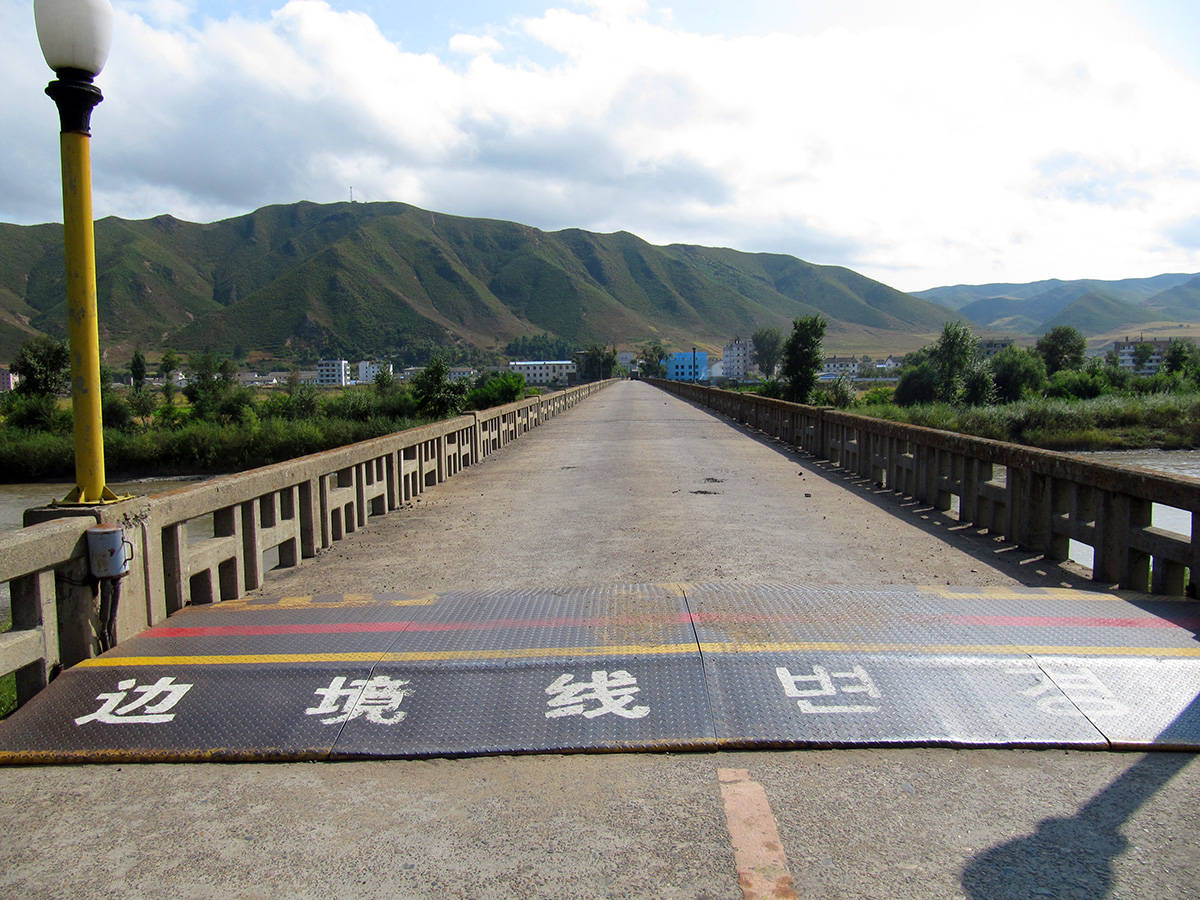 金正恩只回韩议长一个字，半岛统一已无可能，李在明失去重大机会