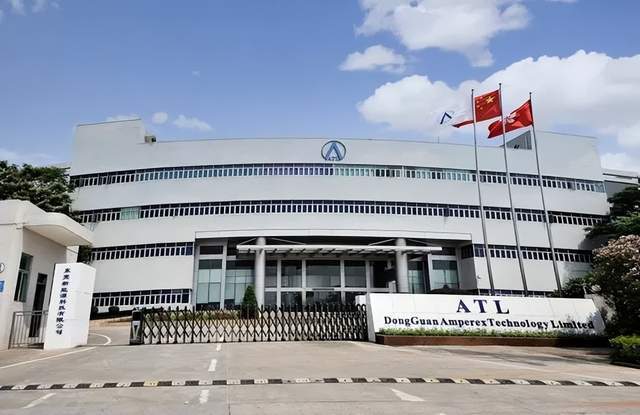 击溃日韩垄断,每天净赚1.7亿元:他靠三次豪赌,卡住全球车企的脖子