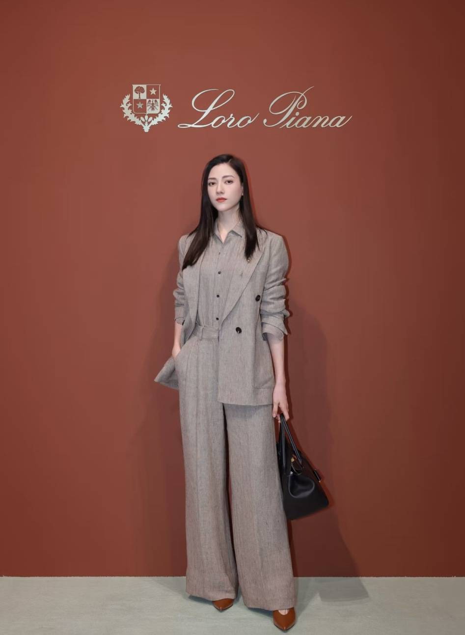 宋佳、舒淇的显贵秘籍,普通人穿了也很奏效!