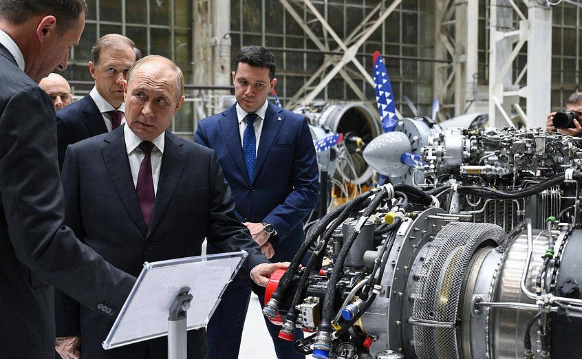 绝不让中国孤军奋战，俄主动提帮中方解决卡脖子问题，反将美一军