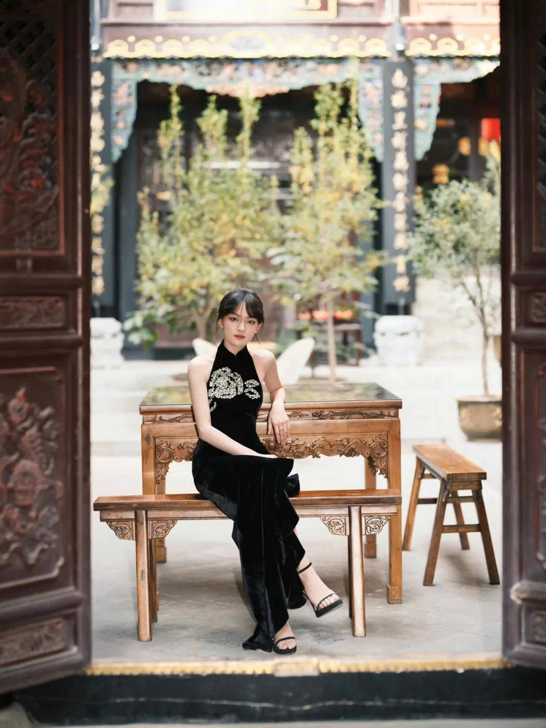 娇嫩的杨幂、干练的秦海璐、优雅的叶童——平遥国际电影展星光回顾