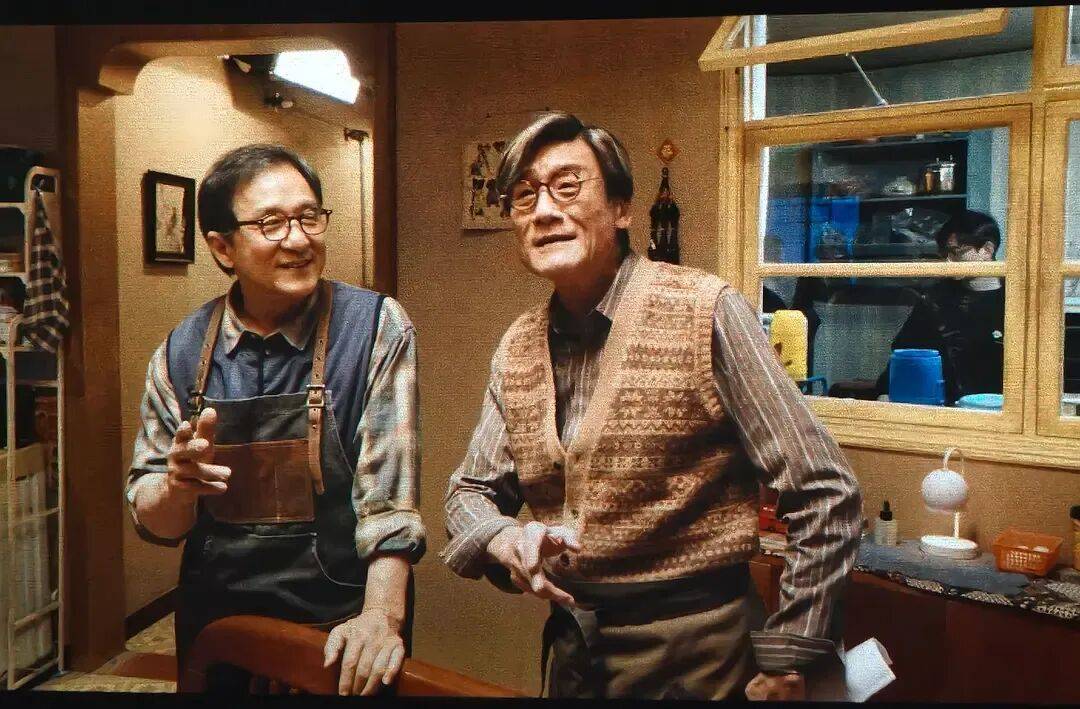 人才老化、产能收缩、票房表现惨淡…2025再陷冰河期的港片，该如何自保？