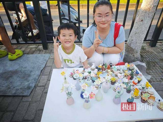 被流量砸中的“鸡排哥”：每天只休息四五个小时，二舅哥家的民宿已爆满