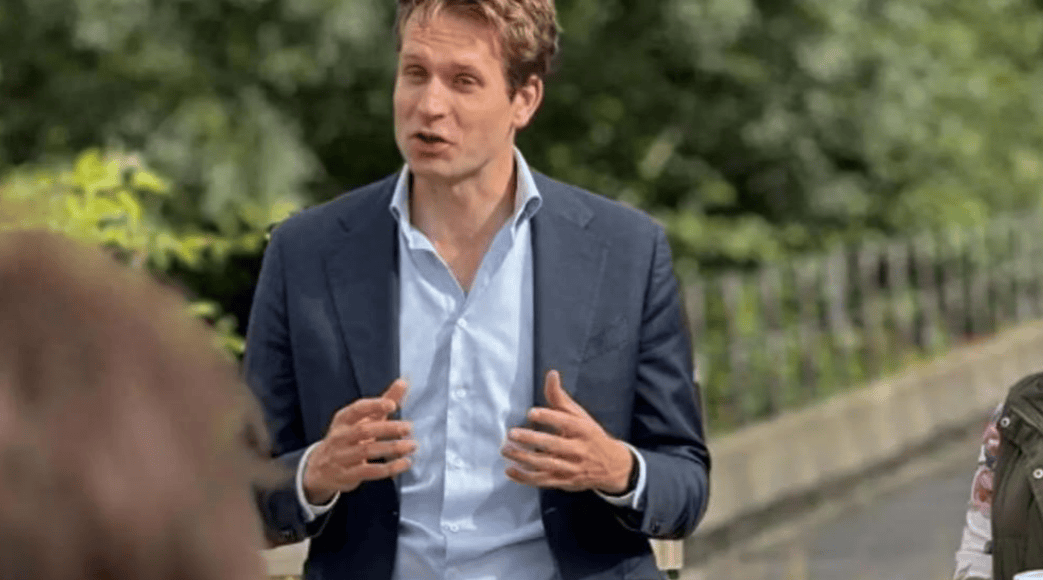 被中方反制打疼了,荷兰主动打来电话服软,承诺照顾中方利益