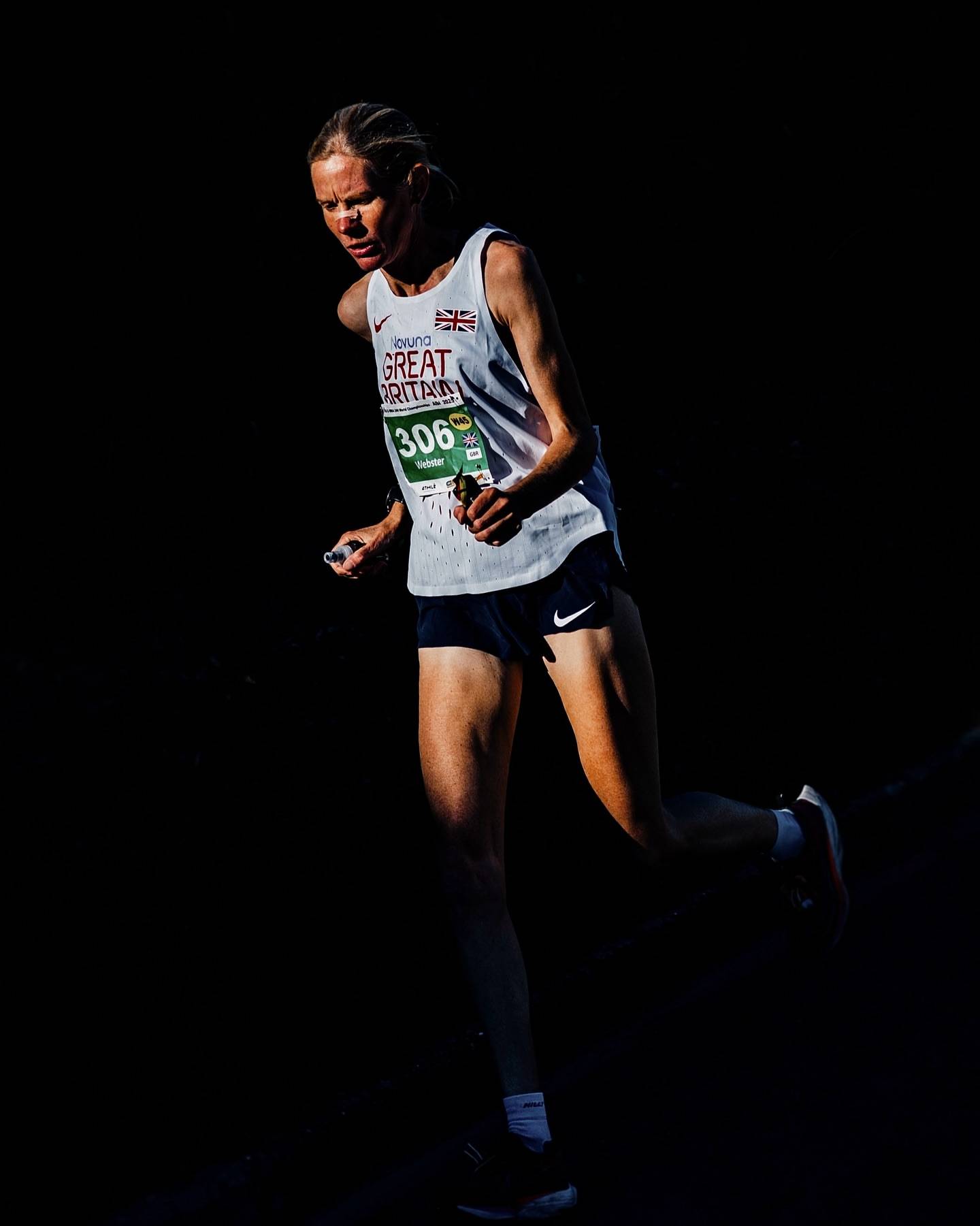 24小时狂奔278.622公里！ 46岁女将打破女子24小时超马世界纪录