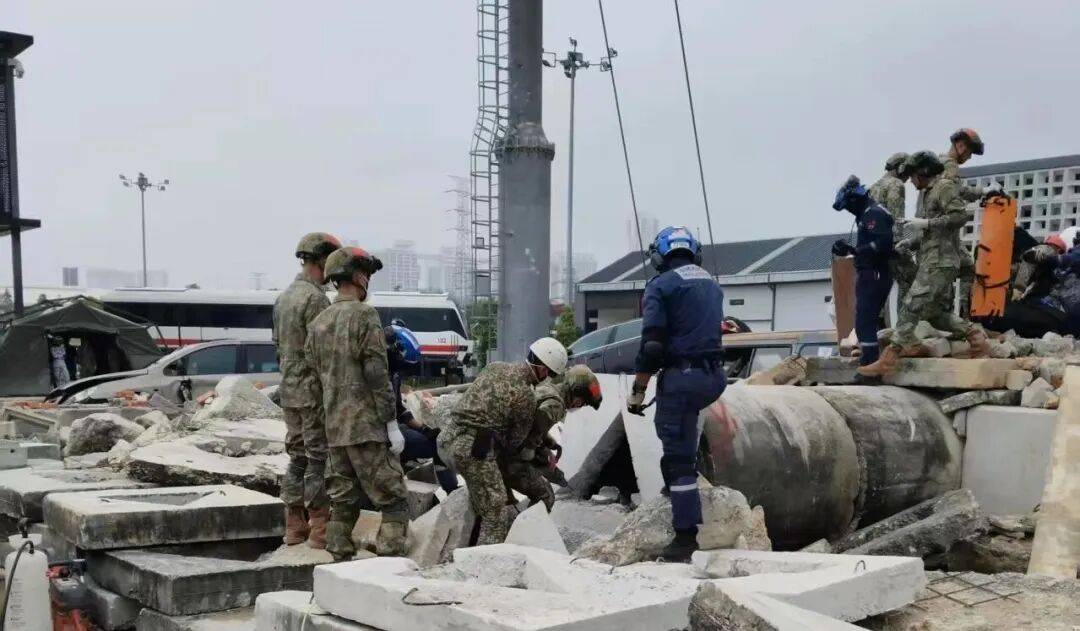 “和平友谊-2025”联演：政治工作嵌入联演全过程