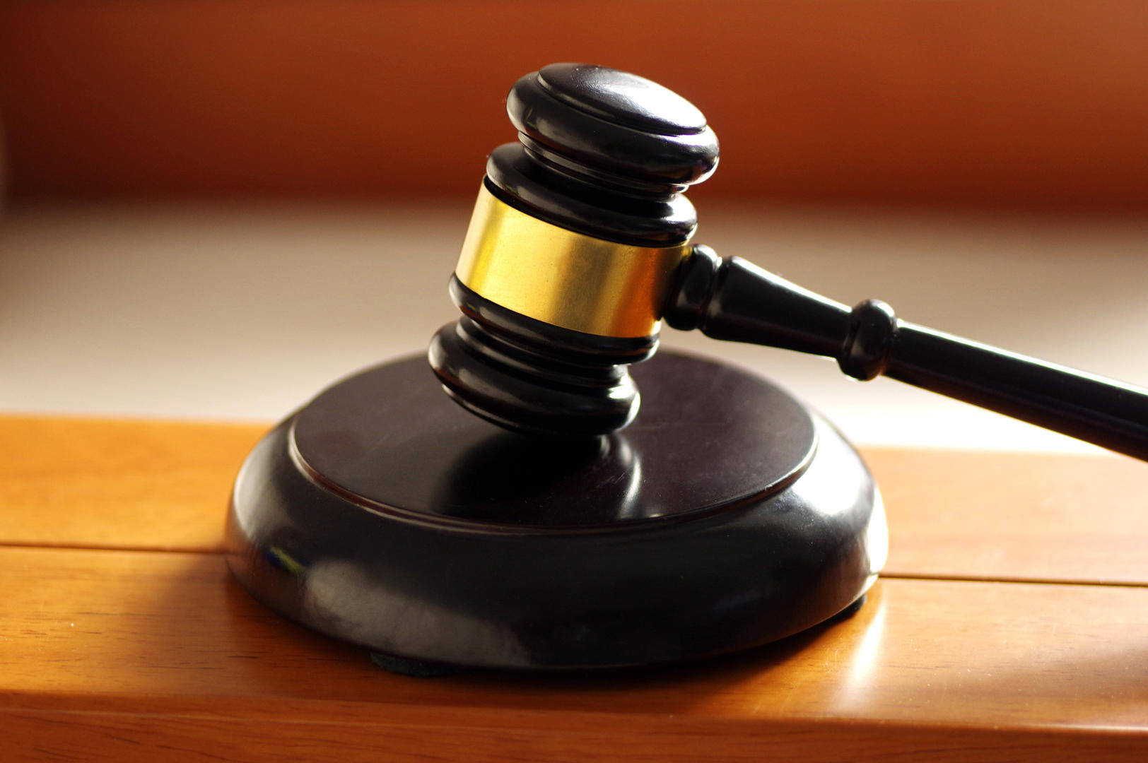 男子酒后骂儿媳被其姐听见 争执中刺死儿媳的姐夫 一审被判15年