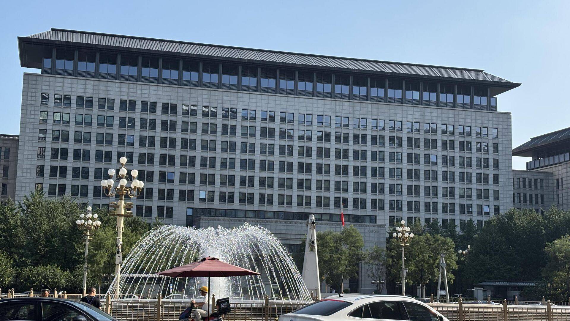 中美谈妥之后，安世中国准备B计划：断供属实，荷兰安世目前欠10亿元货款！